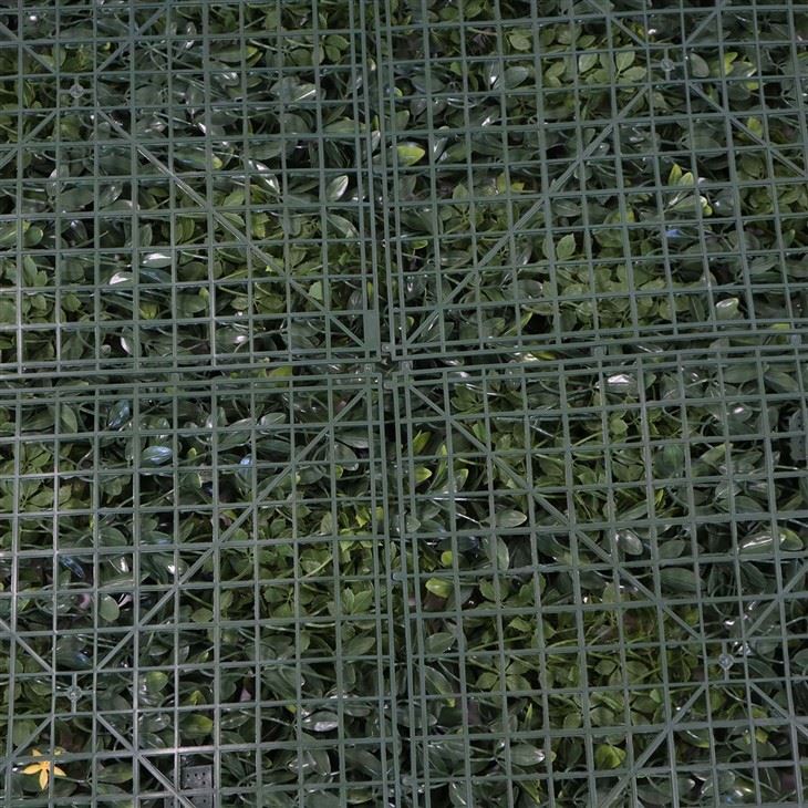 Natural Look Green Wall